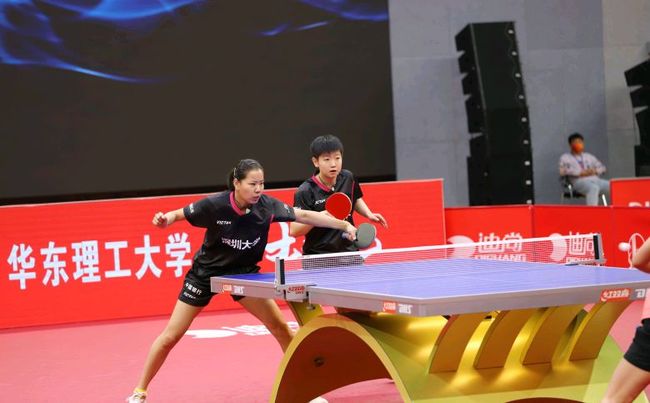 后用力锁喉 后用力锁喉