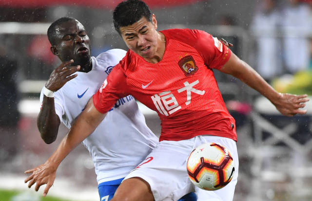 的微弱优势 的微弱优势