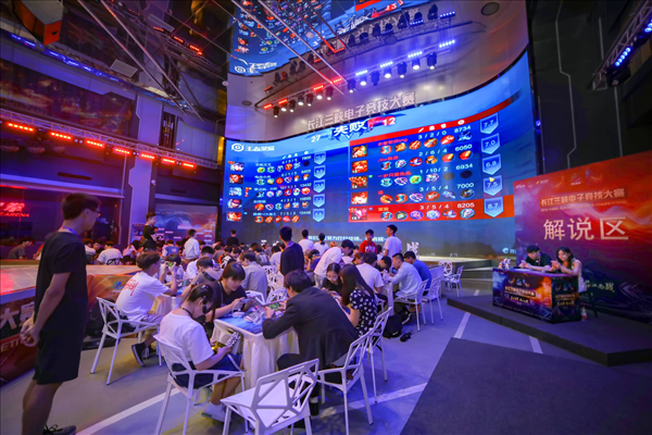 压长期收益 压长期收益